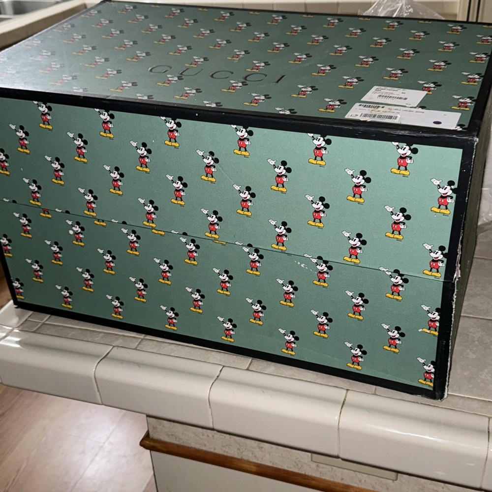 Gucci X Disney Donald Duck Duffle Bag - Picture 6 of 7